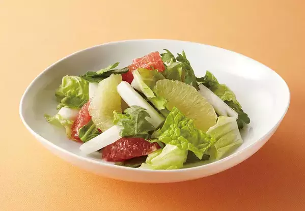 火は使わなくてOK！　果物が化ける「意外な味つけ」とは…【レシピ3選】