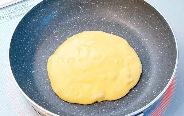 ホットケーキミックスに混ぜてみて！　モチモチにするコツに「弾力すごい」「腹持ちよし」
