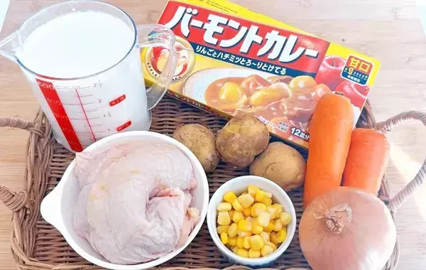 時短でカレーにコクを出す調理法　水の代わりに…「ビックリ」「子供がパクパク」