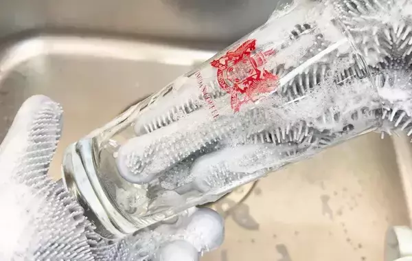 思った以上に便利だった…！　ダイソーで買った『手袋』が冬の悩みを解決した