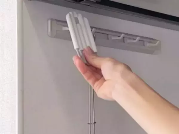 水筒の蓋の溝に『スポッ』　100円のおすすめブラシに「毎回イライラしてた…」