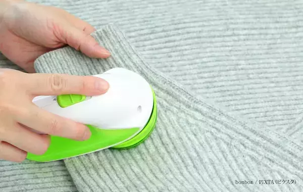 手でむしると、またできちゃう！？　ニットの毛玉を簡単に防ぐ方法【洗濯のプロ直伝】