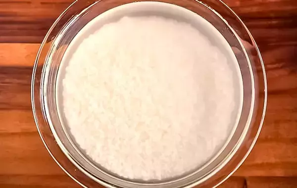 炊飯器に入れてみて！　切り餅の意外な活用法に「冷めてもOK」「もち米いらず」