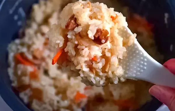 炊飯器に入れてみて！　切り餅の意外な活用法に「冷めてもOK」「もち米いらず」