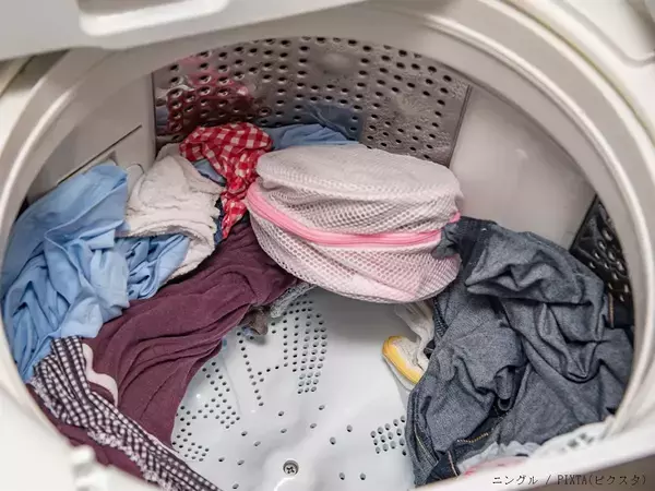 「普通に洗っただけなのに…」　ニットが縮む人に共通する『3つNG』とは？