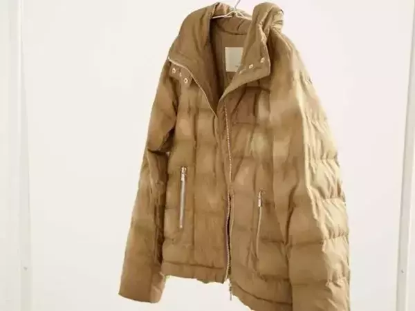 「洗ったジャケットが固まった…」　劇的に変わる！ふわふわにする『干す前にやること』