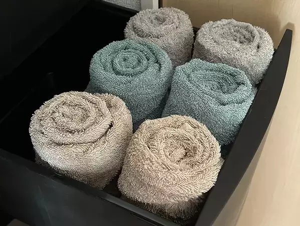 グチャグチャにならないタオルの畳み方　実践してみると？　「感動した」