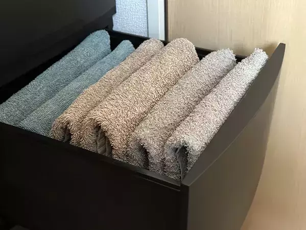 グチャグチャにならないタオルの畳み方　実践してみると？　「感動した」
