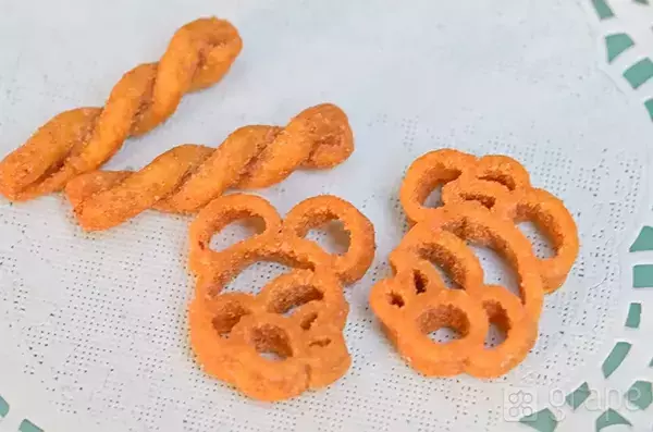 ディズニーのお土産で迷ったらこれ！　甘いのが苦手な人にもすすめたい『絶品スナック』