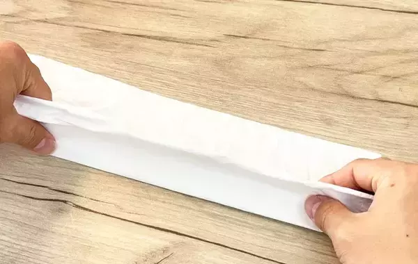 ティッシュの空箱、捨てるのやめた！　引き出しが片づく収納ワザに「気持ちいい」