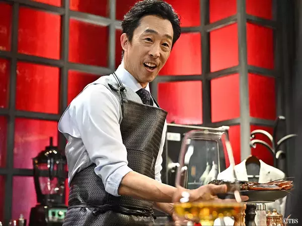 「この店怖い」「恐怖で味がしない」　鈴木亮平が『リブート』の恐怖メシを紹介