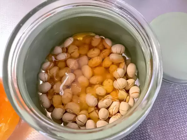 ハチミツをかけるだけ！　豆菓子店に聞いた『余った節分豆』の食べ方【3選】