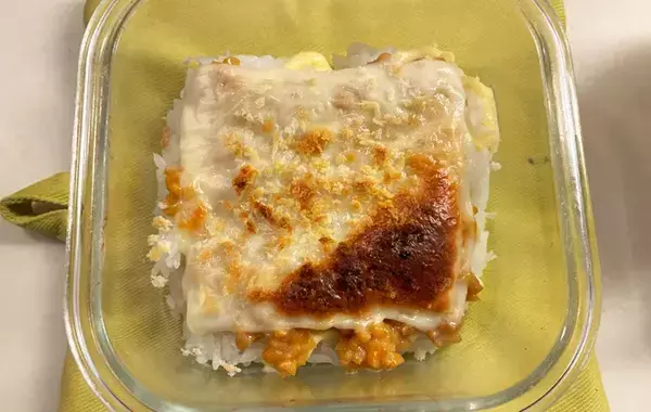 まさかの組み合わせに「たまらん…！」　チーズやマヨネーズと一緒に焼いたのは？