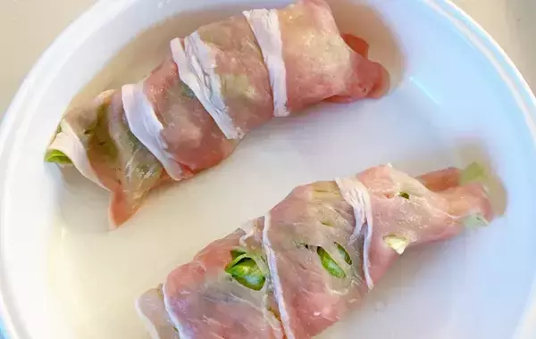 レタスはこう食べる！　電子レンジだけで完成する一品に「我が家の定番になりそう」