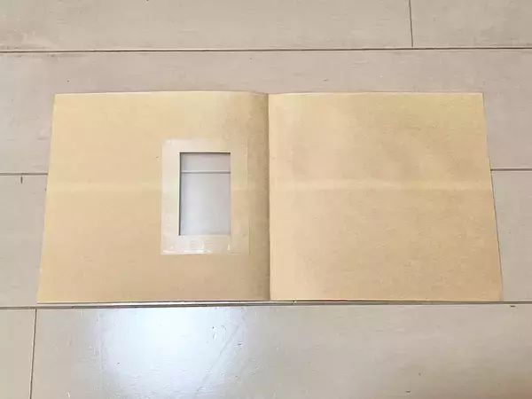 余った茶封筒を切ったら…　プレゼントが“カワイイ見える化”成功！