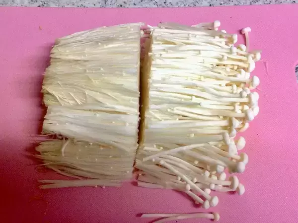 もう高いホタテは買いません　エノキの活用法に「今晩やる」「すぐ作りたい」【アイディアレシピ4選】