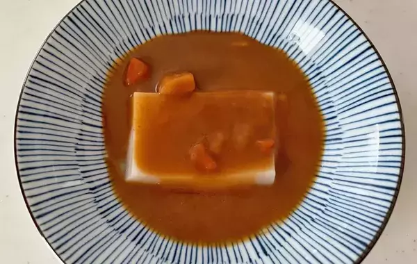 カレー食べたいのに「炊飯釜が空っぽ…」　余り物をご飯代わりにすると「何かけてもうまい」