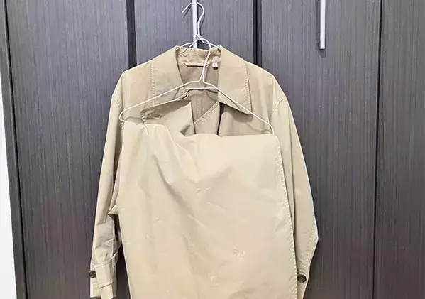 空き缶のプルタブ、捨てないで！　ハンガー2本と組み合わせると…【ライフハック】