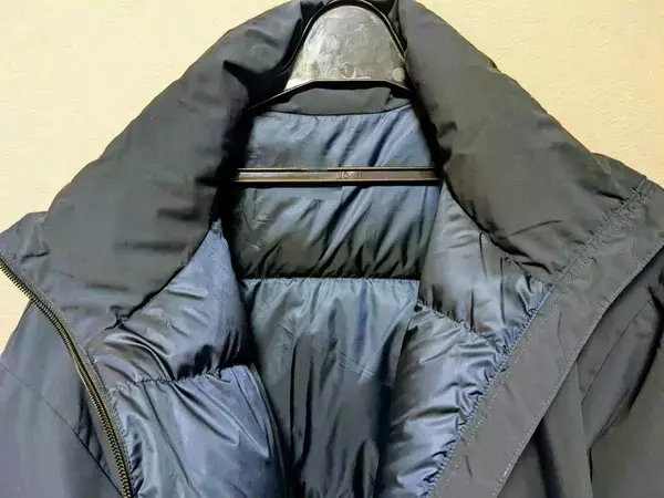 脱いだダウンが『3秒』で…　驚きの畳み方に「もっと早く知りたかった」「早速試す」【衣類の取り扱い方4選】