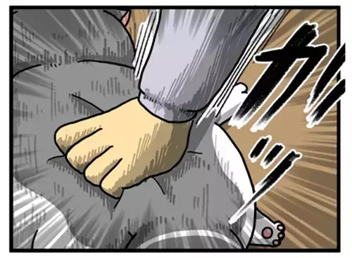 飼い主「そいつ捕まえてー！」　愛猫の表情に「爆笑」「光がなくなってる…」