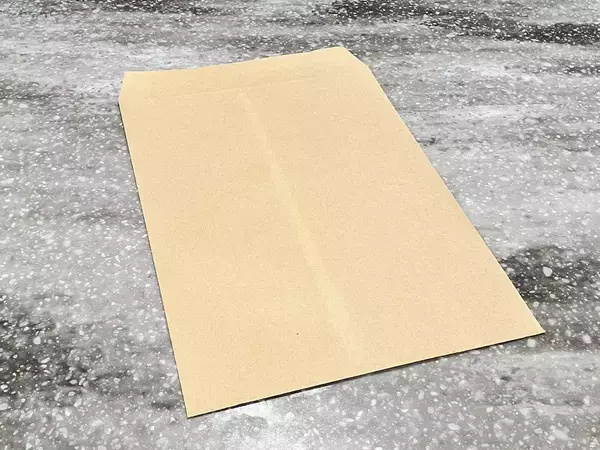 バレンタイン、茶封筒とマステがあればOK！　10分でできるカフェ風袋が？