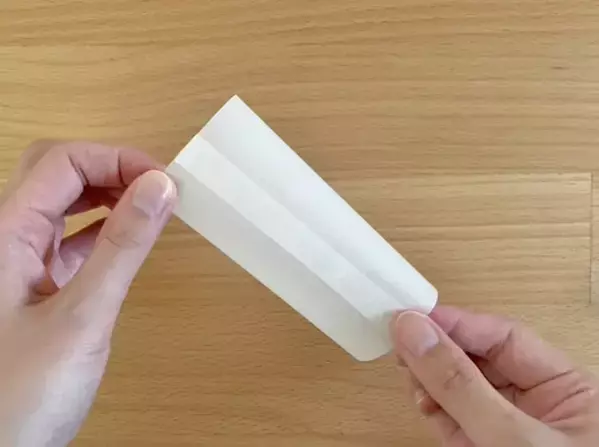 職場で配るお菓子、こう包む！　セリアで買った『トレーシングペーパー』で超簡単ラッピング