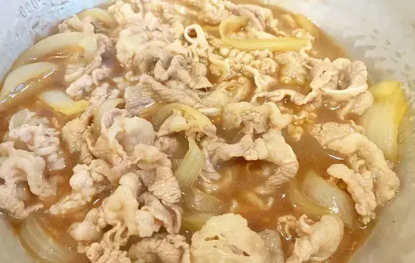 「これ、本当に家で作ったの？」　家族が疑った牛丼、隠し味に入れたのは…