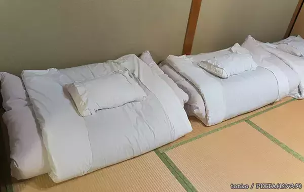 布団はチェックアウト時に畳んだ方がいいの？　客室清掃のプロに聞いた