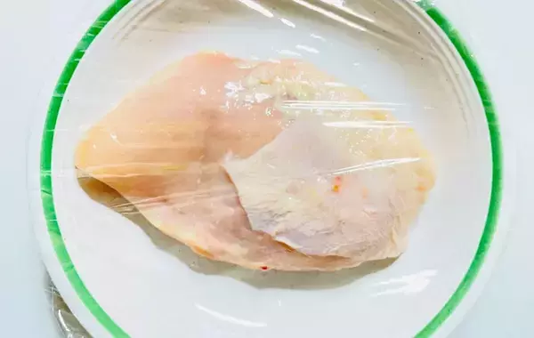 いつものバンバンジーには戻れない　ピーナッツバターを大さじ3杯入れると？