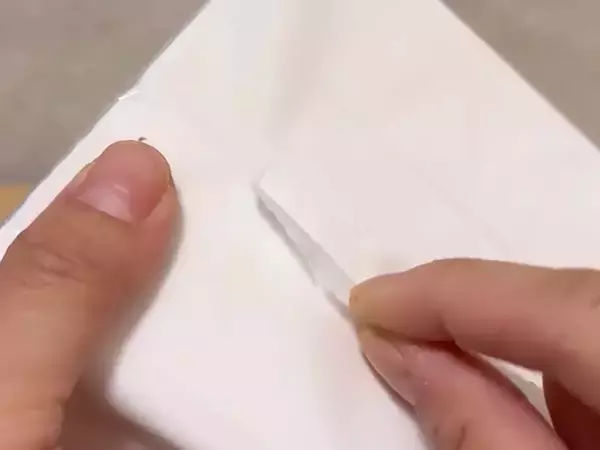 ソフトパックティッシュをきれいに開けたい…　身近なアイテムを使う裏技で「開け心地がいい！」
