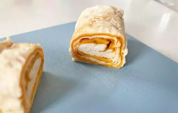 材料はいつも通りでOK！　娘が「食べるのがもったいない」と言った、玉子焼きの作り方