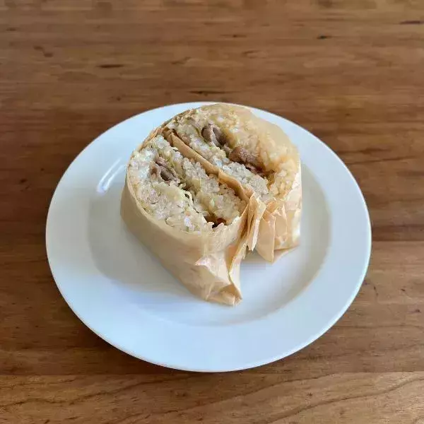 卵焼き器に『ごはん』を敷き詰めて？　完成したモノに「その手があったか」「ハマった」