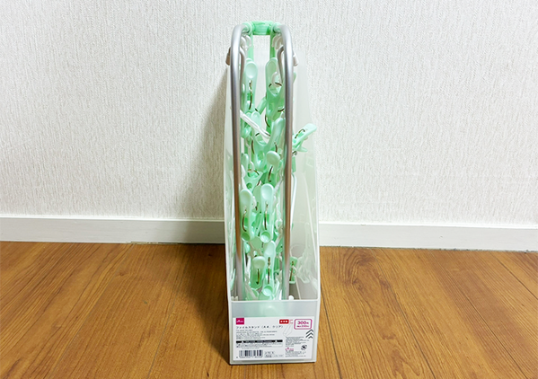 300円の『ファイルスタンド』　“書類整理に使わない”目からウロコな活用法に「万能すぎる！」