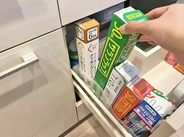 『セリア』で買った110円商品　キッチンで使ったら『幅』が完璧だった！