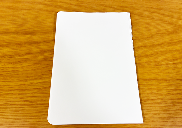 「もうメモ帳は買わない！」　不要な紙の『端』にのりを塗ると…完成したものに「想像以上に便利！」