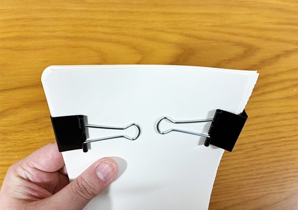 「もうメモ帳は買わない！」　不要な紙の『端』にのりを塗ると…完成したものに「想像以上に便利！」