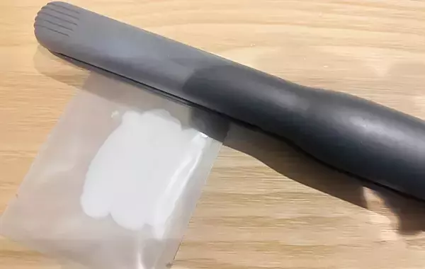 旅行時の消耗品、プロはこう持って行く！　『使い切りパウチ』で荷物が激減