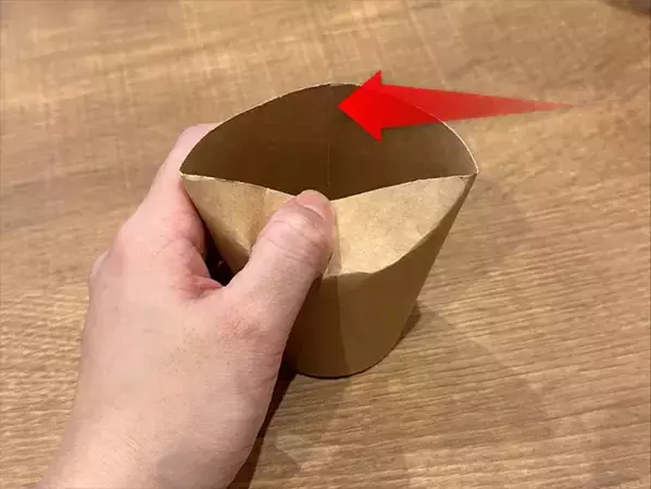 セリアの紙コップでラッピング！　バレンタインにぴったりな活用法に「めちゃくちゃオシャレ…」