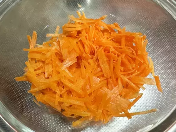 ニンジンが余ったらコレ！　5分で作れる“無限にんじん”がやみつきになる