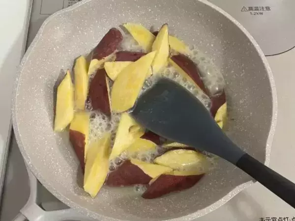 「もう揚げません」　サツマイモは『塩キャラメル』にするのが正解だった