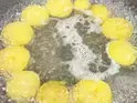小さじ1杯入れてみて！　サツマイモのポタージュが『和風』に仕上がる意外な材料が？