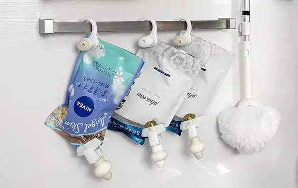 ボトルも洗面器も、床に置いてない？　ぬめりを防ぐ風呂場整理【3つのコツ】