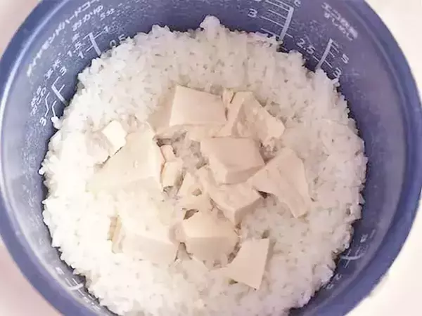 豆腐半分入れてみて！　簡単節約ご飯に「かさまし成功」【管理栄養士監修】