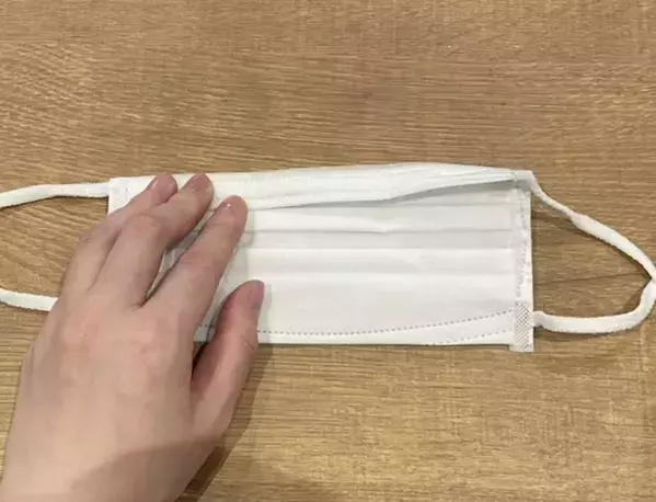 息を吐いてもメガネが曇らない！　花粉シーズンの『景色がぼやける』問題を解消するマスクのつけ方