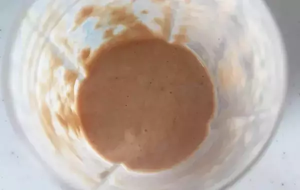 牛乳で料理がプロの味に！　ニンニクや魚の臭みを一掃する最強の下処理法とは？