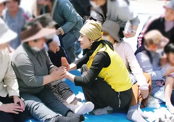 小林幸子、機材トラックに物資をのせ福島へ　『当時の決断』と『現在の想い』を語る【震災から15年】