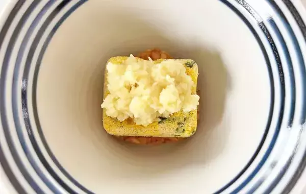 冷凍の焼きおにぎりが化けた！　　味の素が紹介する意外なアレンジレシピ