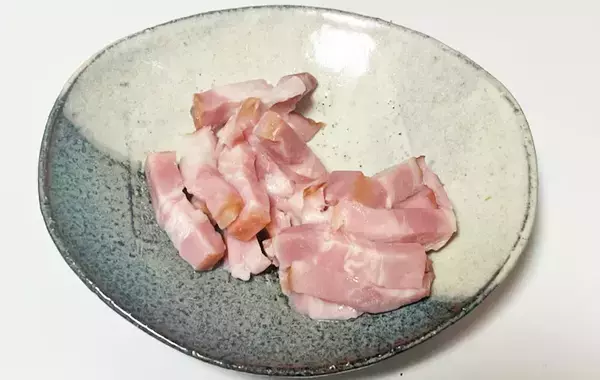 白菜の大量消費に！　フライパンとレンジで完結する『グラタン風』のレシピ