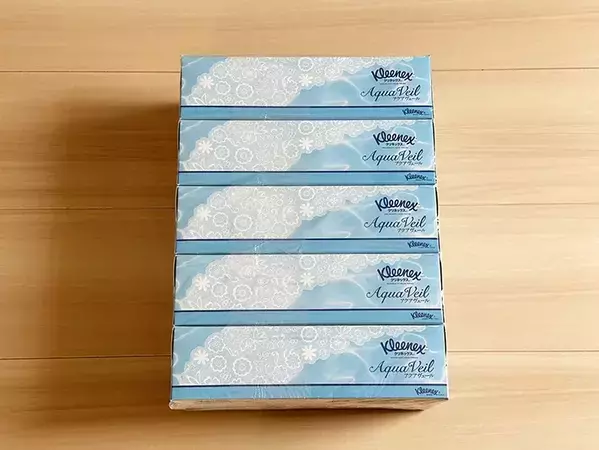 爪で引っ掻いてない？　ティッシュ箱の外装ビニールを一瞬で剥がす裏ワザ