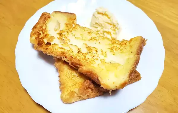 たった6分で完成！　卵も砂糖も使わないフレンチトーストに、甘党の家族が大喜び